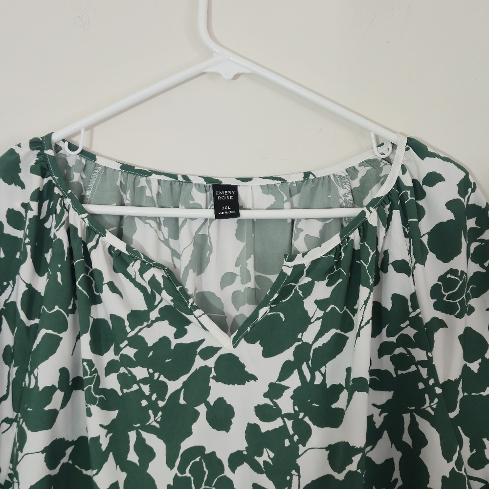 Emery Rose Floral Babydoll Peplum Ruffle Flutter Sleeve V-Neck Blouse Green 2XL - Picture 3 of 12